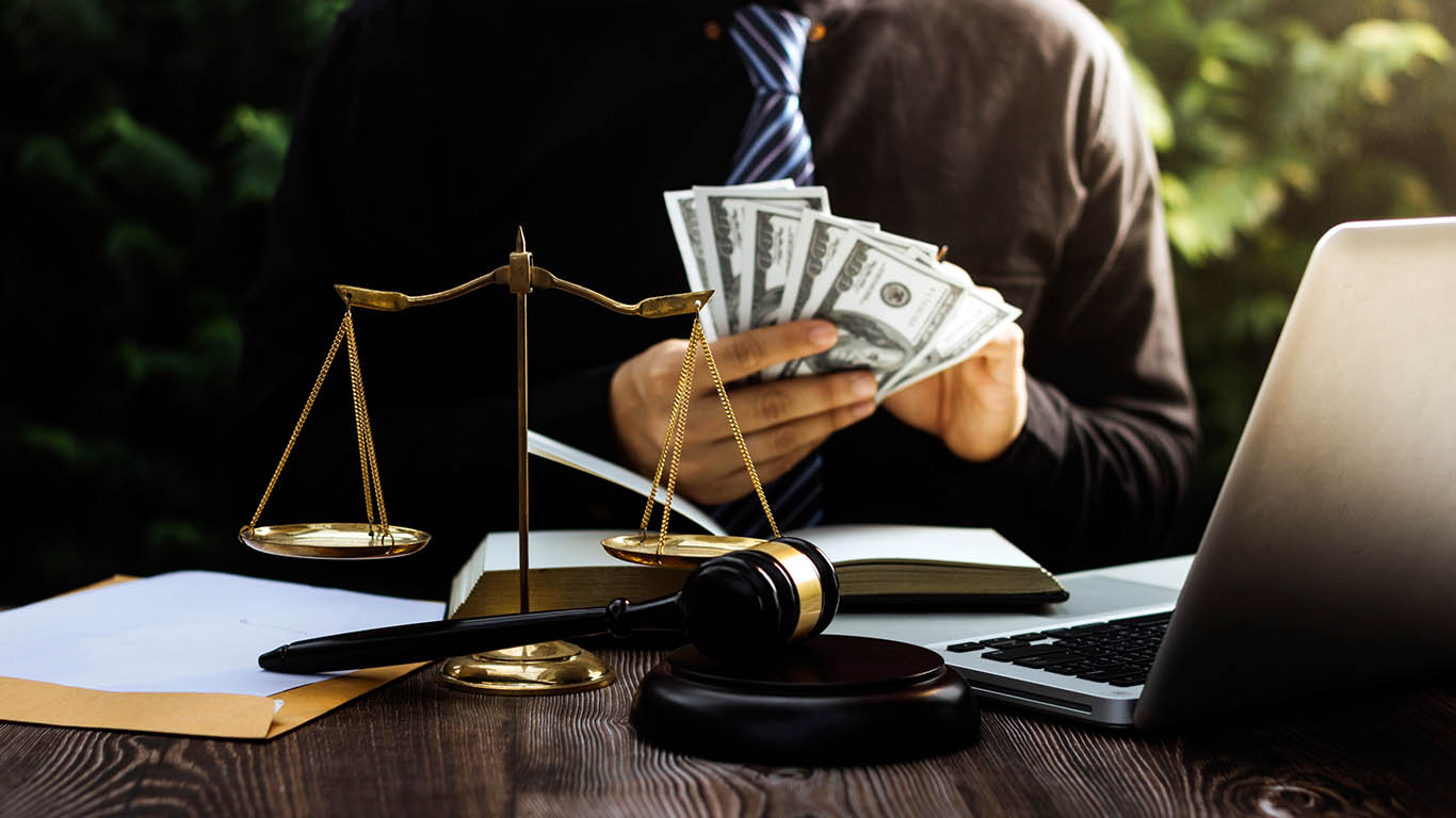 Anulimi i Masës Disiplinore dhe Kompensimi Financiar